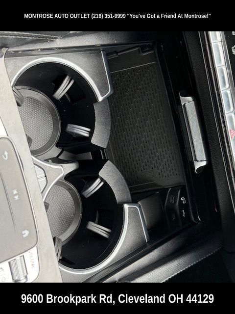 Used 2020 Mercedes-Benz GLE 350 4MATIC w/ Premium Package image 23