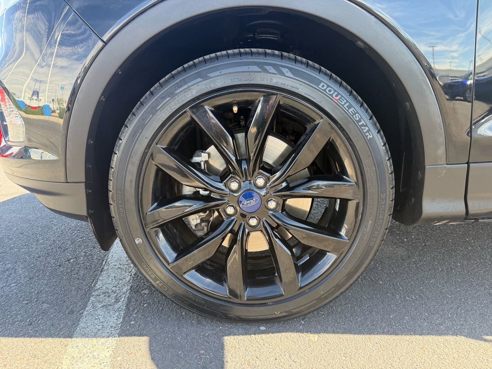 Used 2017 Ford Escape SE w/ Equipment Group 201A image 11