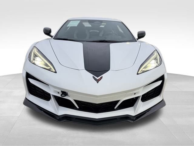 Used 2025 Chevrolet Corvette E-Ray image 3