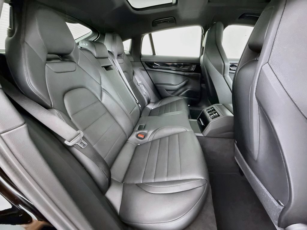 New 2026 Porsche Panamera 4 AWD/4WD image 28