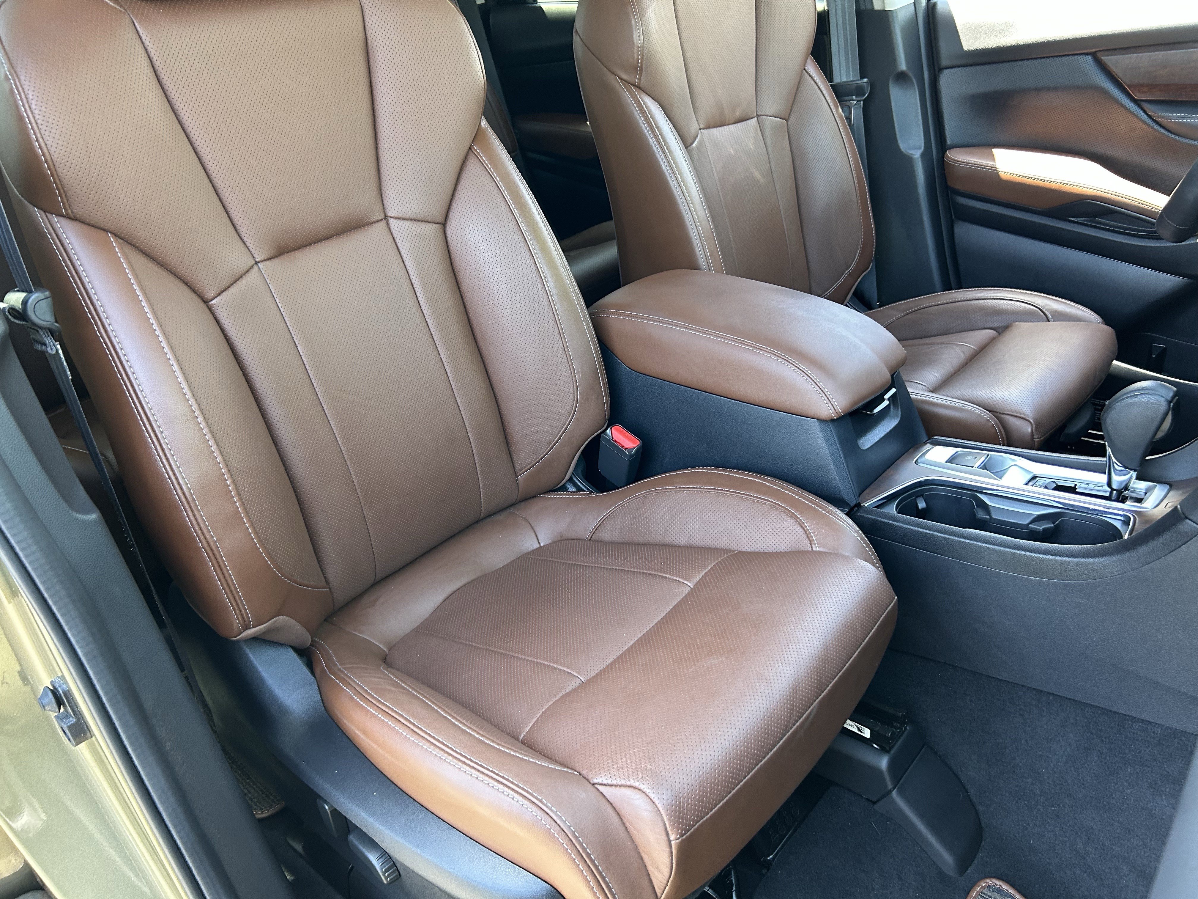 Used 2023 Subaru Ascent Touring AWD/4WD image 8
