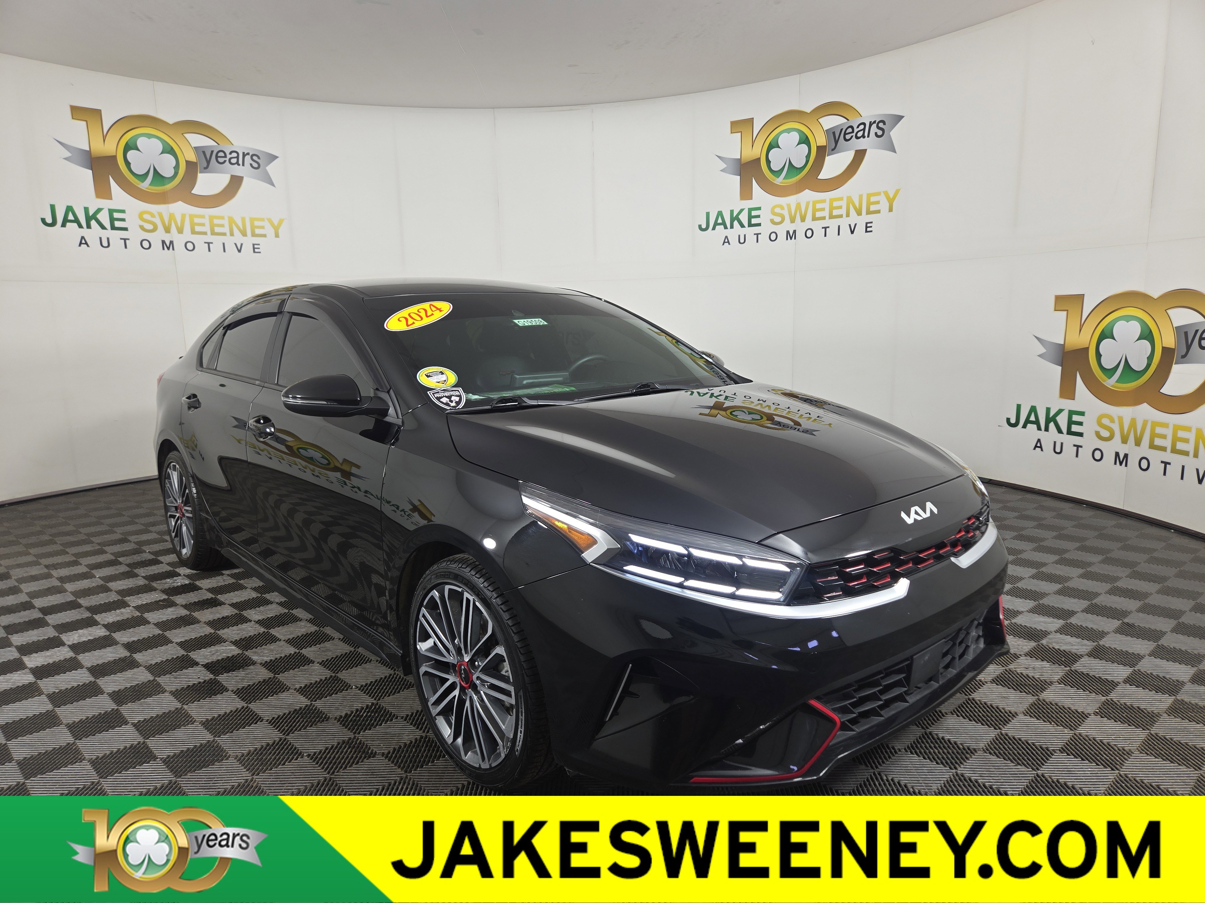 Used 2024 Kia Forte GT video 1