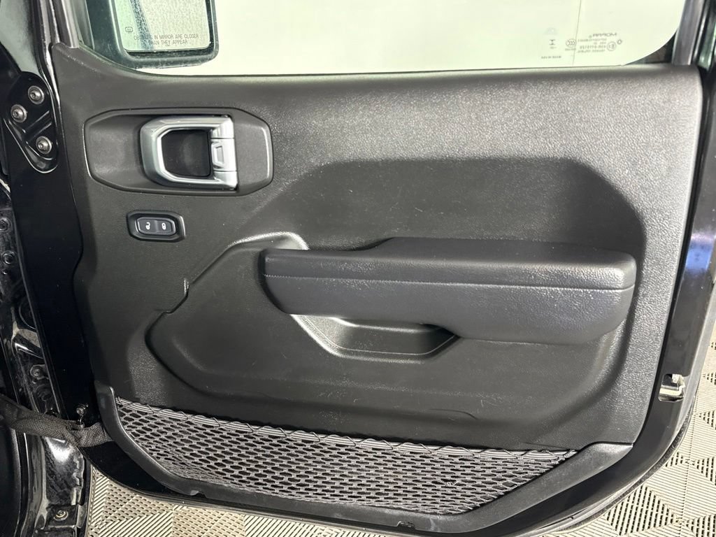 Used 2024 Jeep Wrangler Unlimited Sport AWD/4WD image 37