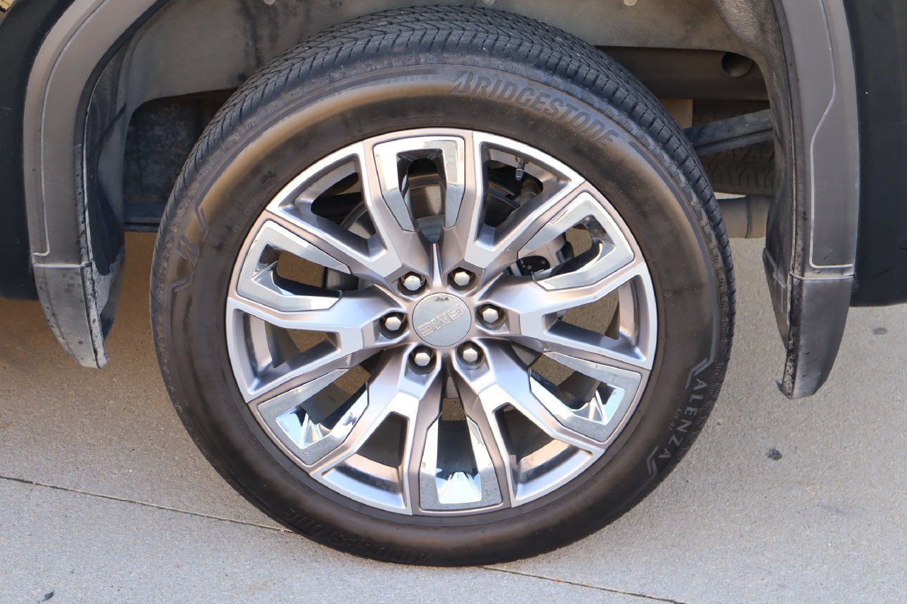 Used 2024 GMC Sierra 1500 Denali AWD/4WD image 31