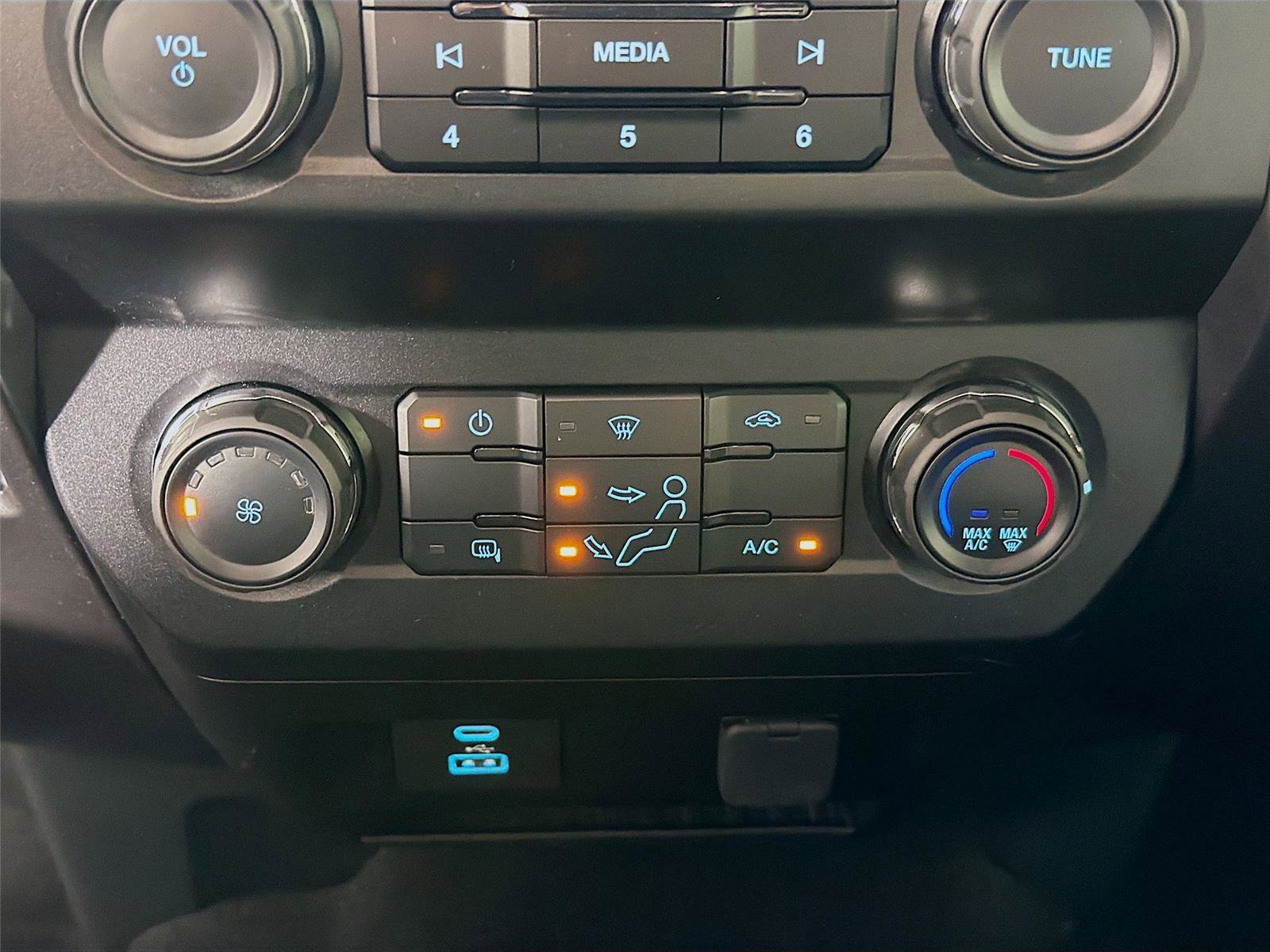 Used 2022 Ford F250 XLT AWD/4WD image 16