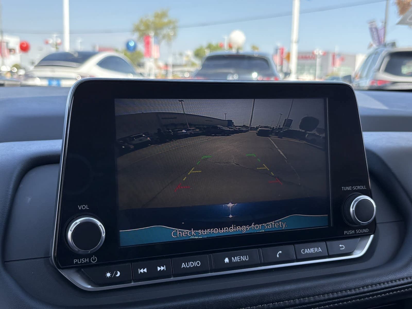 Used 2024 Nissan Rogue SV FWD image 24