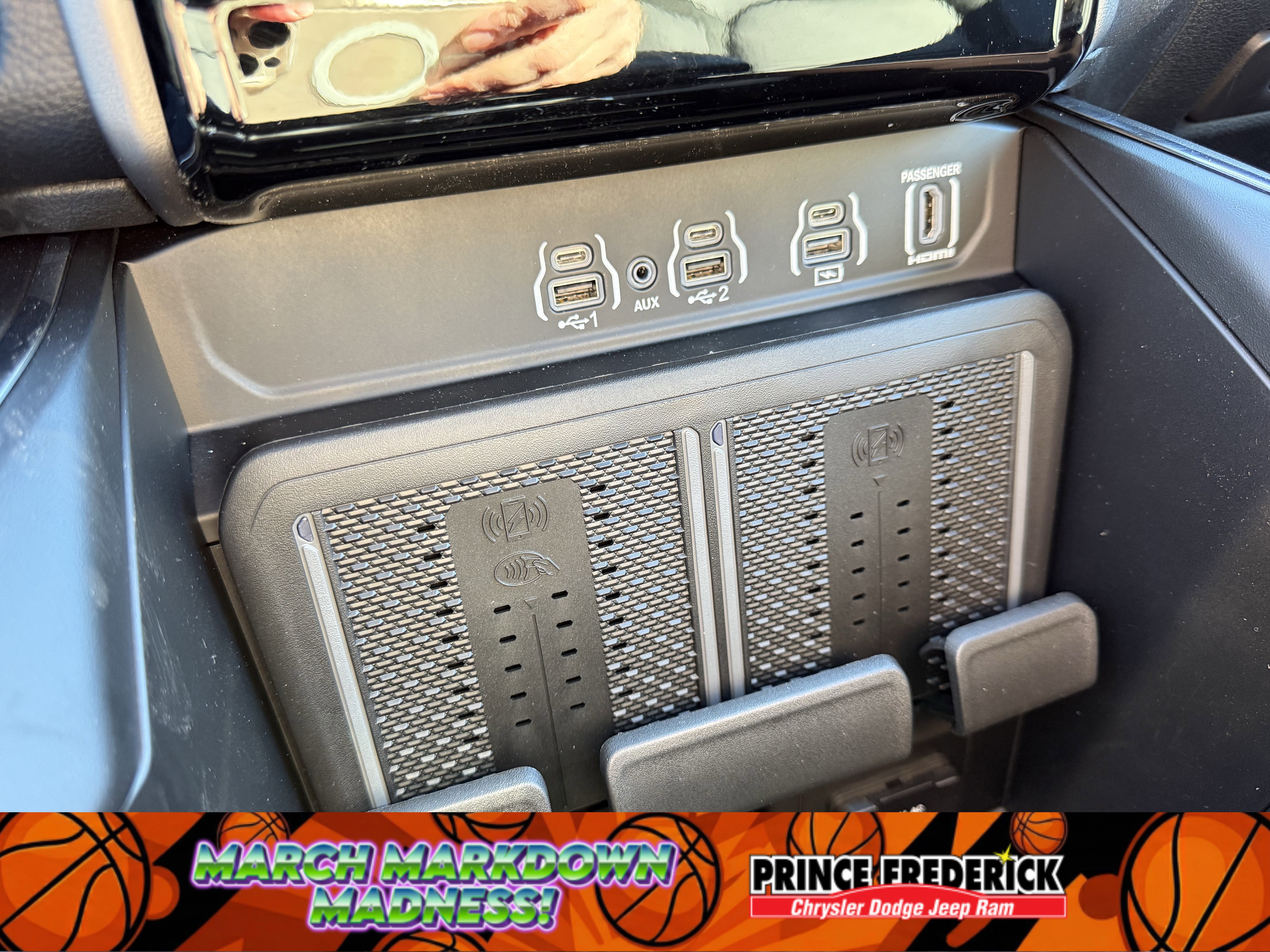 New 2026 RAM 1500 Laramie w/ Night Edition image 27