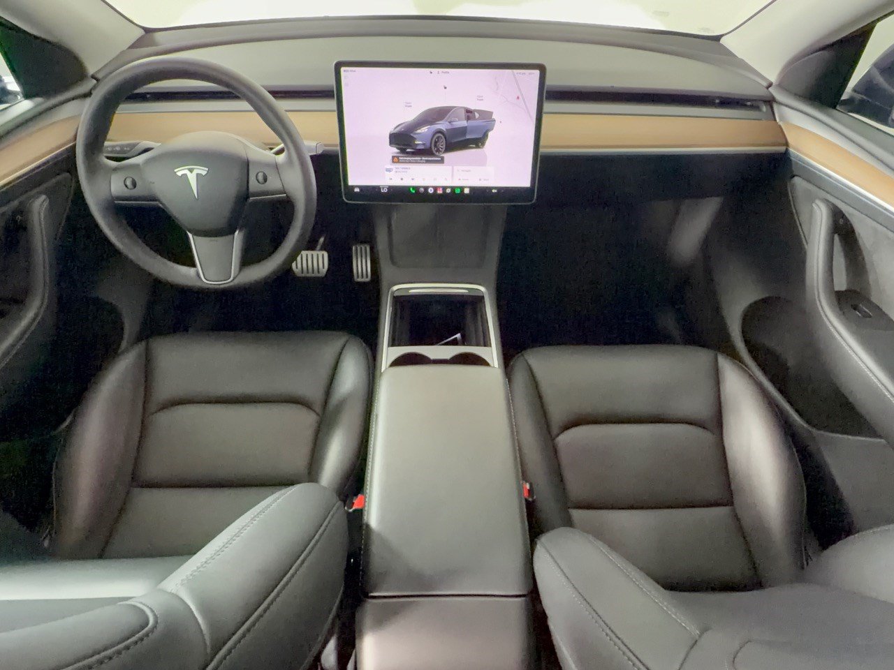 Used 2025 Tesla Model Y Performance AWD/4WD image 17