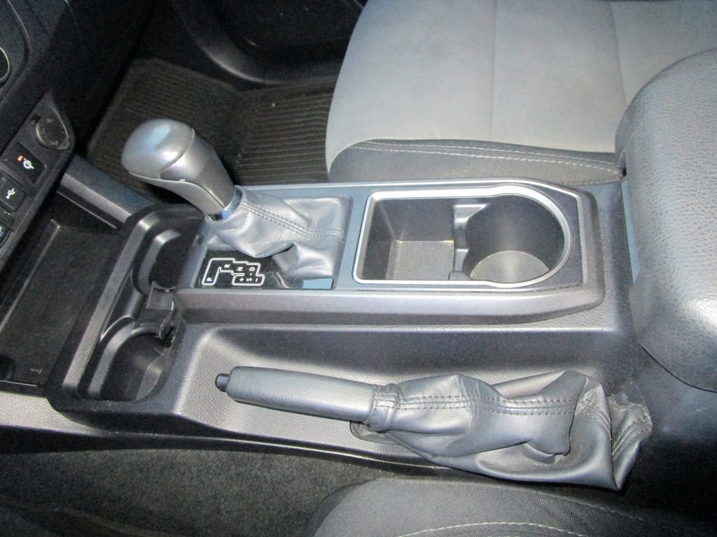 Used 2022 Toyota Tacoma TRD Off-Road image 37