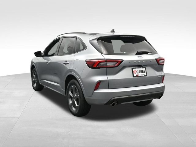 Used 2024 Ford Escape ST-Line image 9