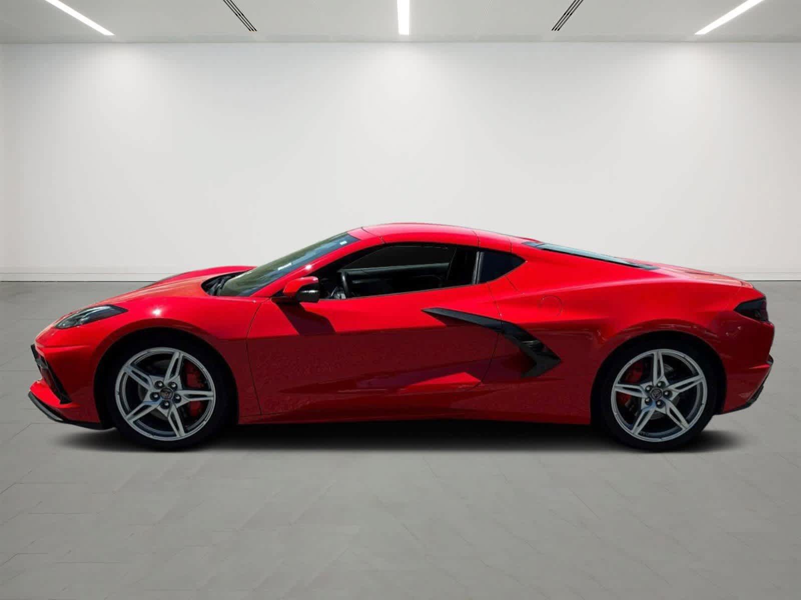 Used 2023 Chevrolet Corvette Stingray Preferred Cpe w/ Z51 Performance Package RWD image 2