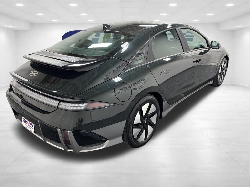 Used 2024 Hyundai Ioniq 6 SE image 4