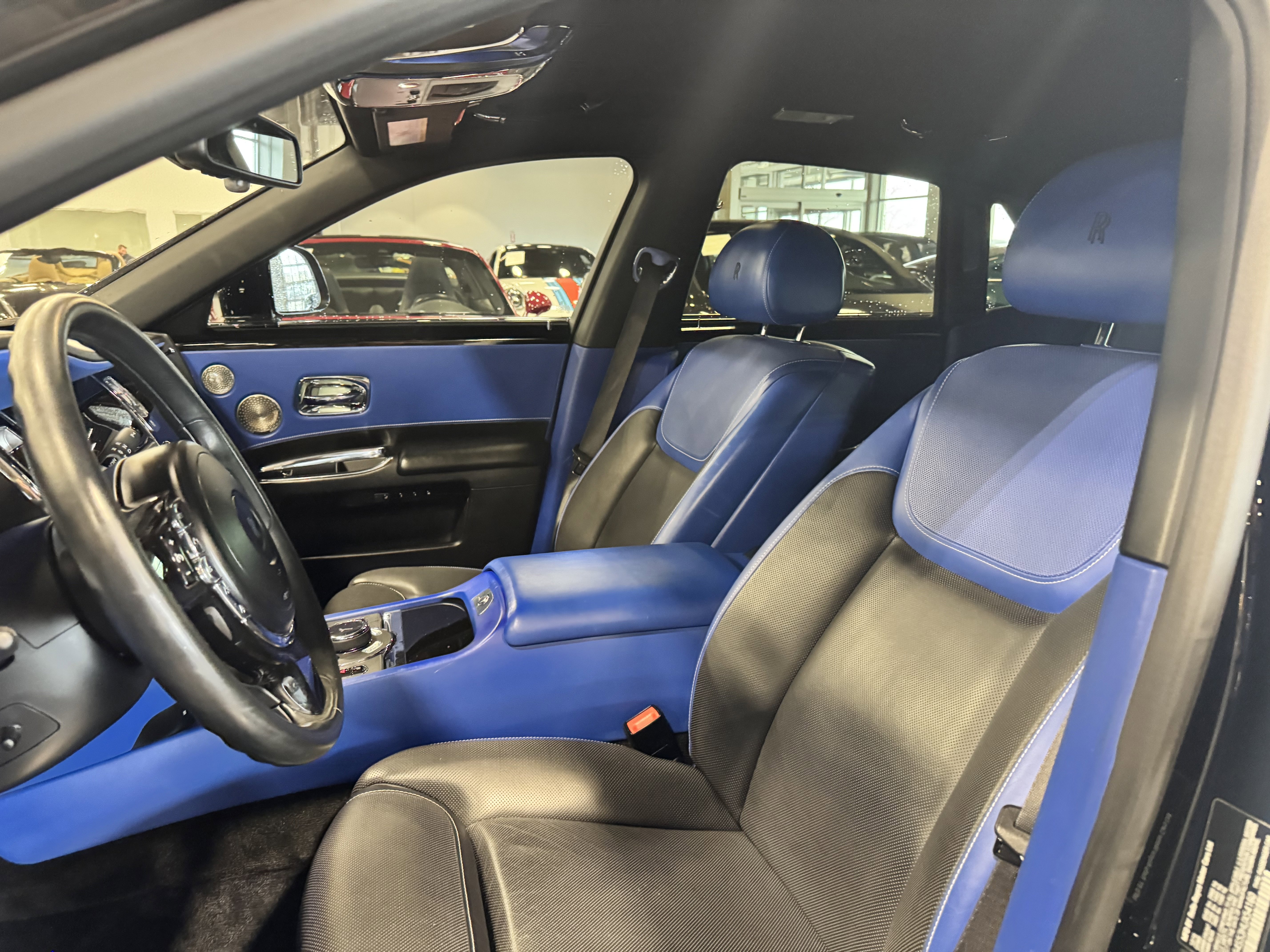 Used 2017 Rolls-Royce Ghost Black Badge image 8