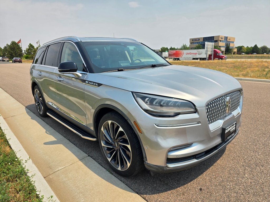 Used 2022 Lincoln Aviator Reserve w/ Equipment Group 201A AWD/4WD image 8