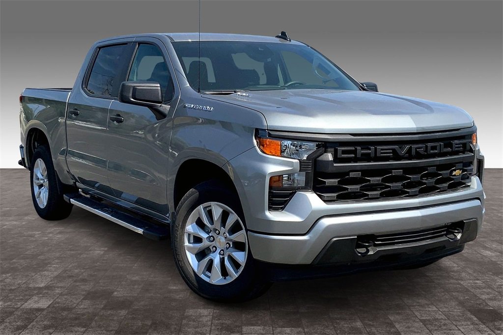 New 2026 Chevrolet Silverado 1500 Custom image 1