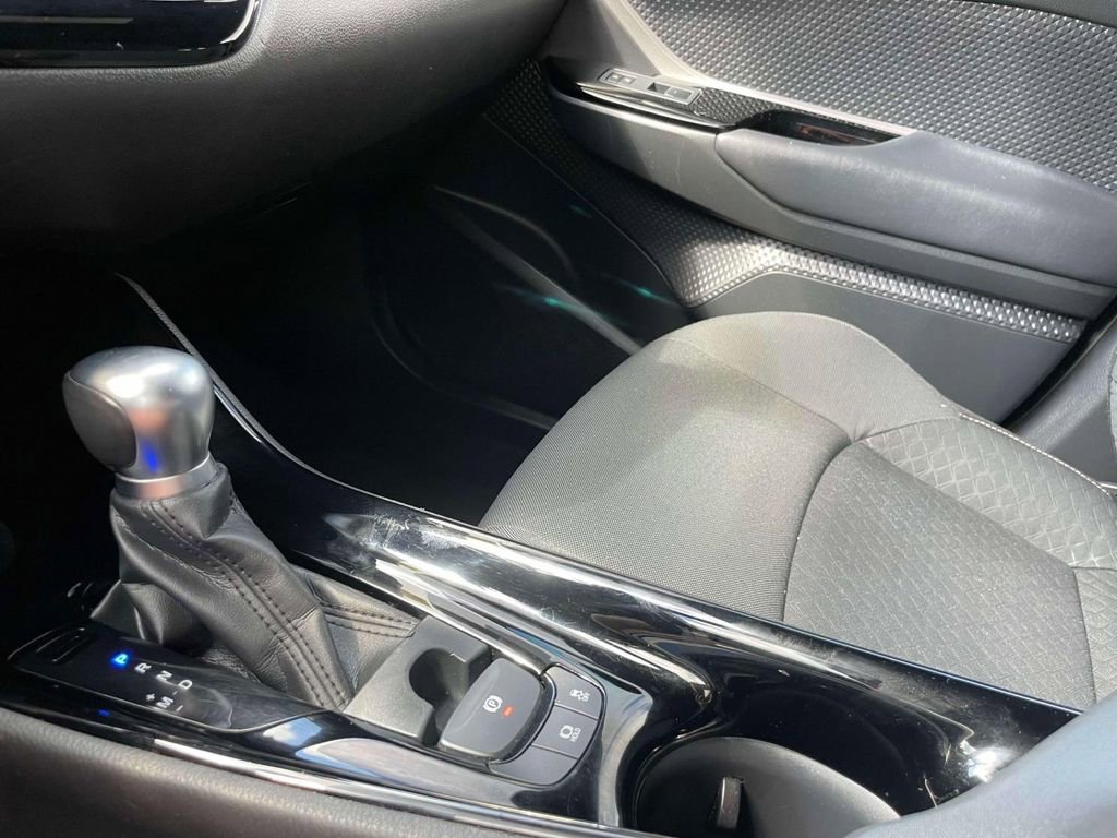 Used 2022 Toyota C-HR Nightshade FWD image 29