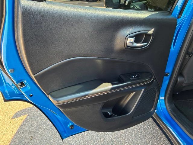 Used 2018 Jeep Compass Sport w/ Tech Group FWD image 26