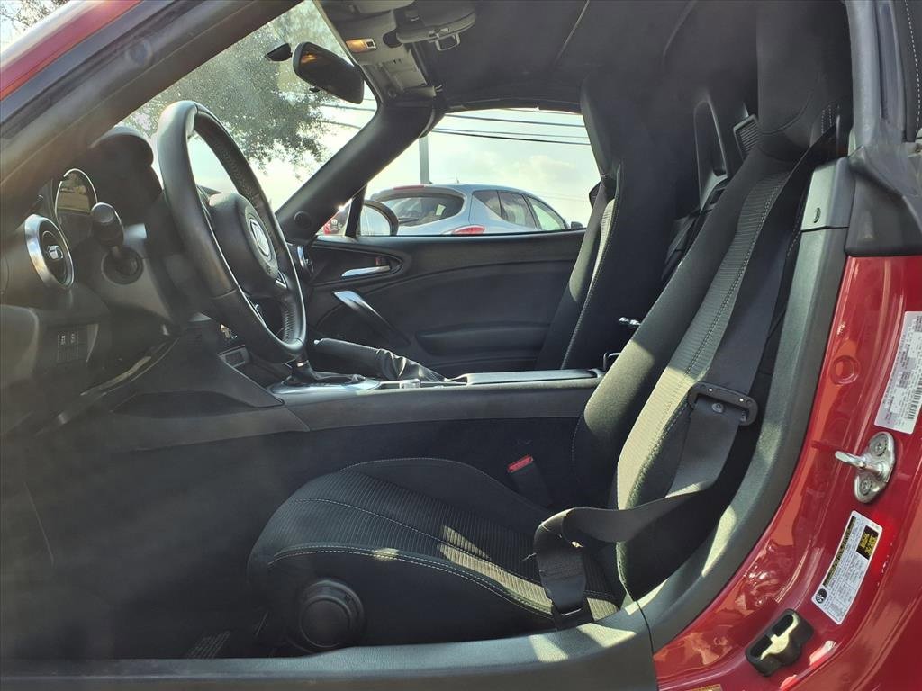 Used 2020 FIAT 124 Spider Classica w/ Technology Group image 10