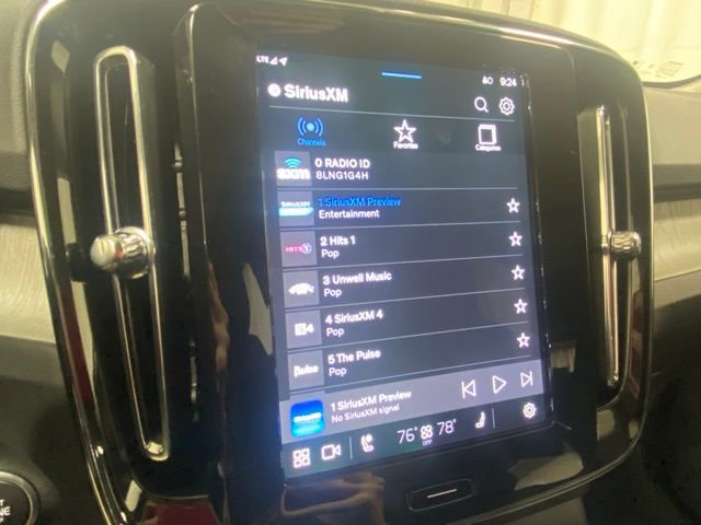 Used 2025 Volvo XC40 B5 Core AWD/4WD image 21