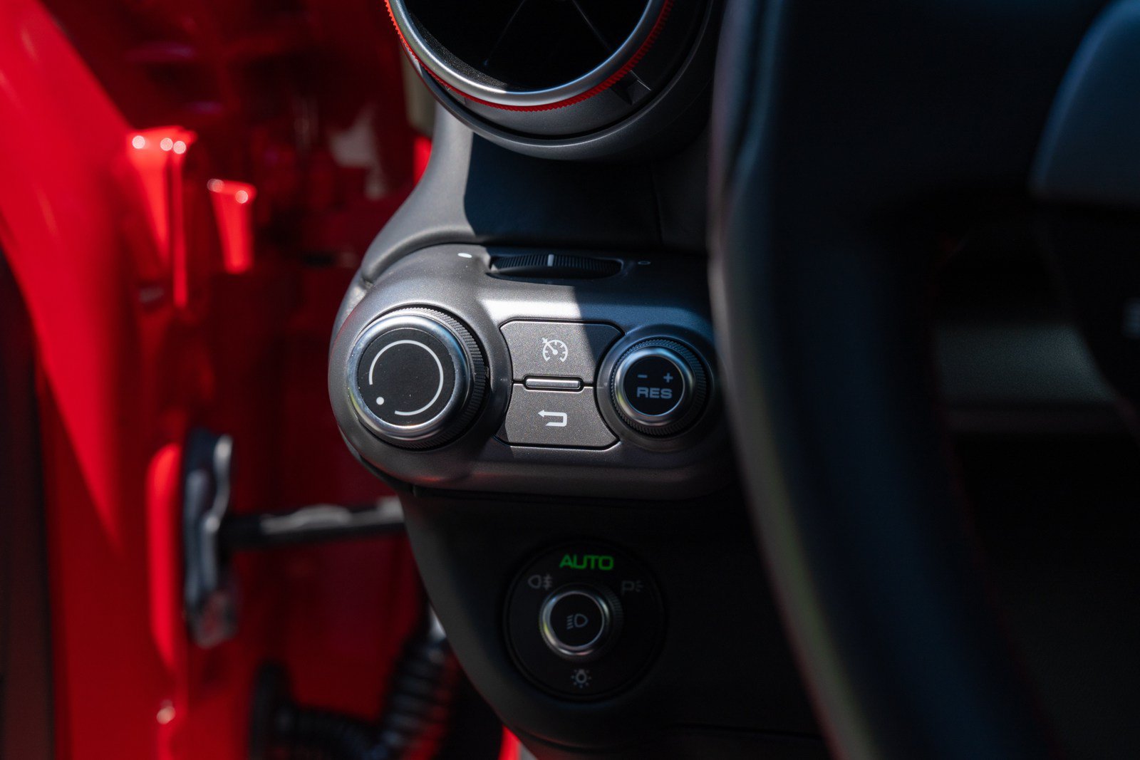 Used 2022 Ferrari 812 GTS RWD image 35
