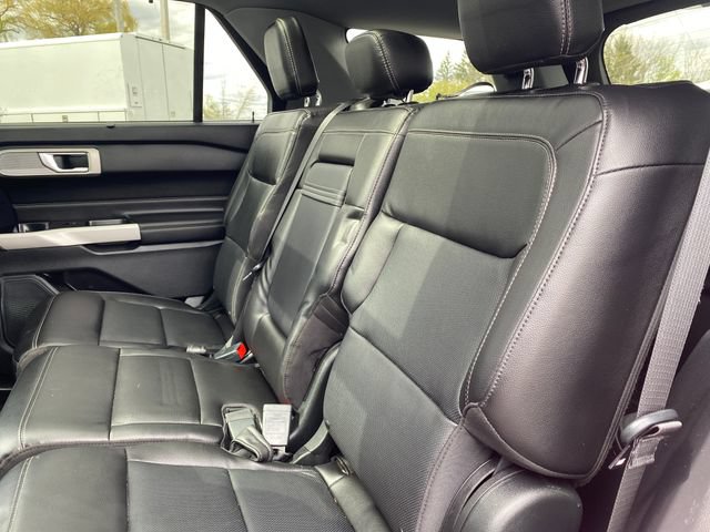 Used 2022 Ford Explorer Limited w/ Class IV Trailer Tow Package AWD/4WD image 20