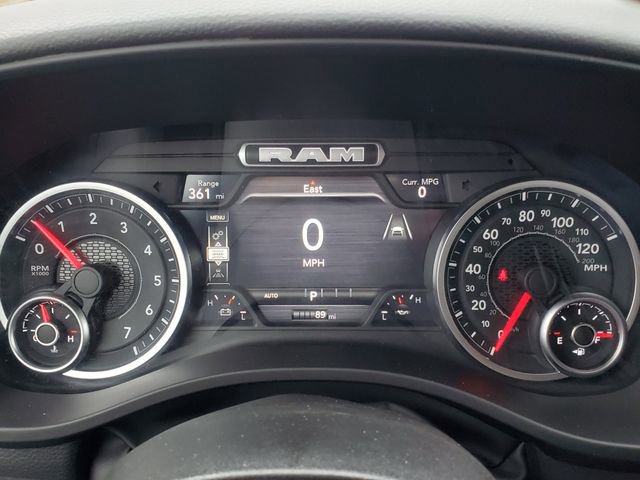 New 2026 RAM 1500 4x4 Crew Cab image 15