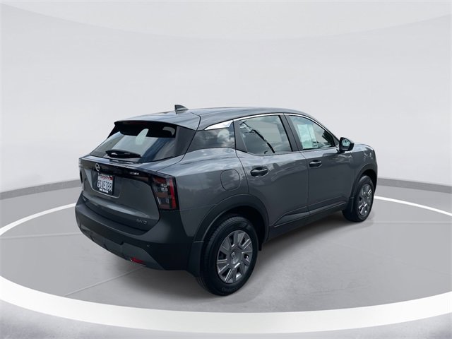 Used 2025 Nissan Kicks S w/ Charging Package image 5