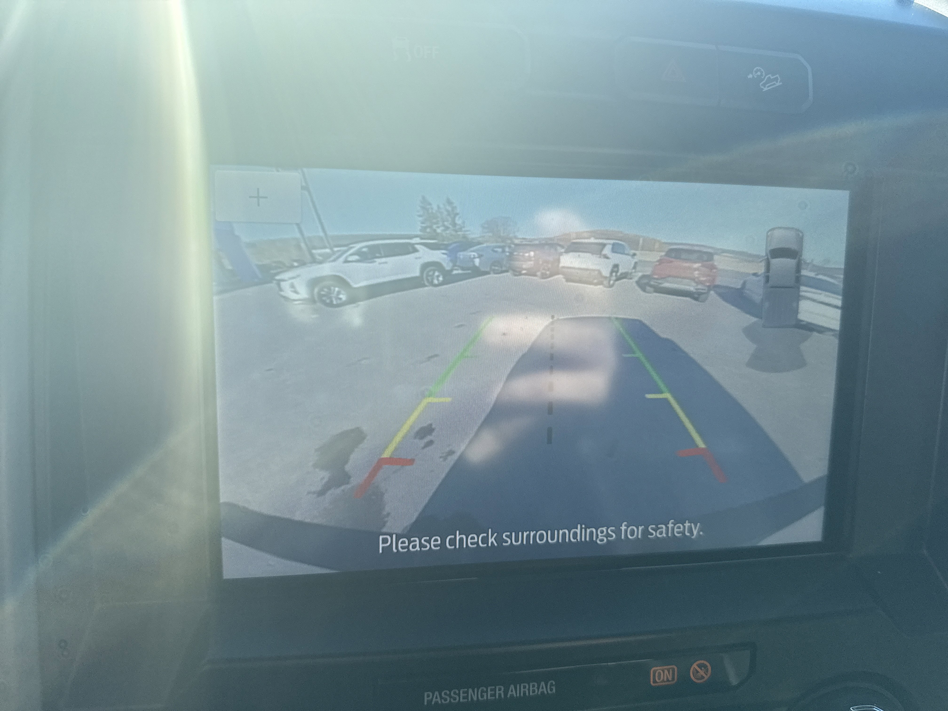 Used 2021 Ford F350 Lariat w/ Chrome Package image 25