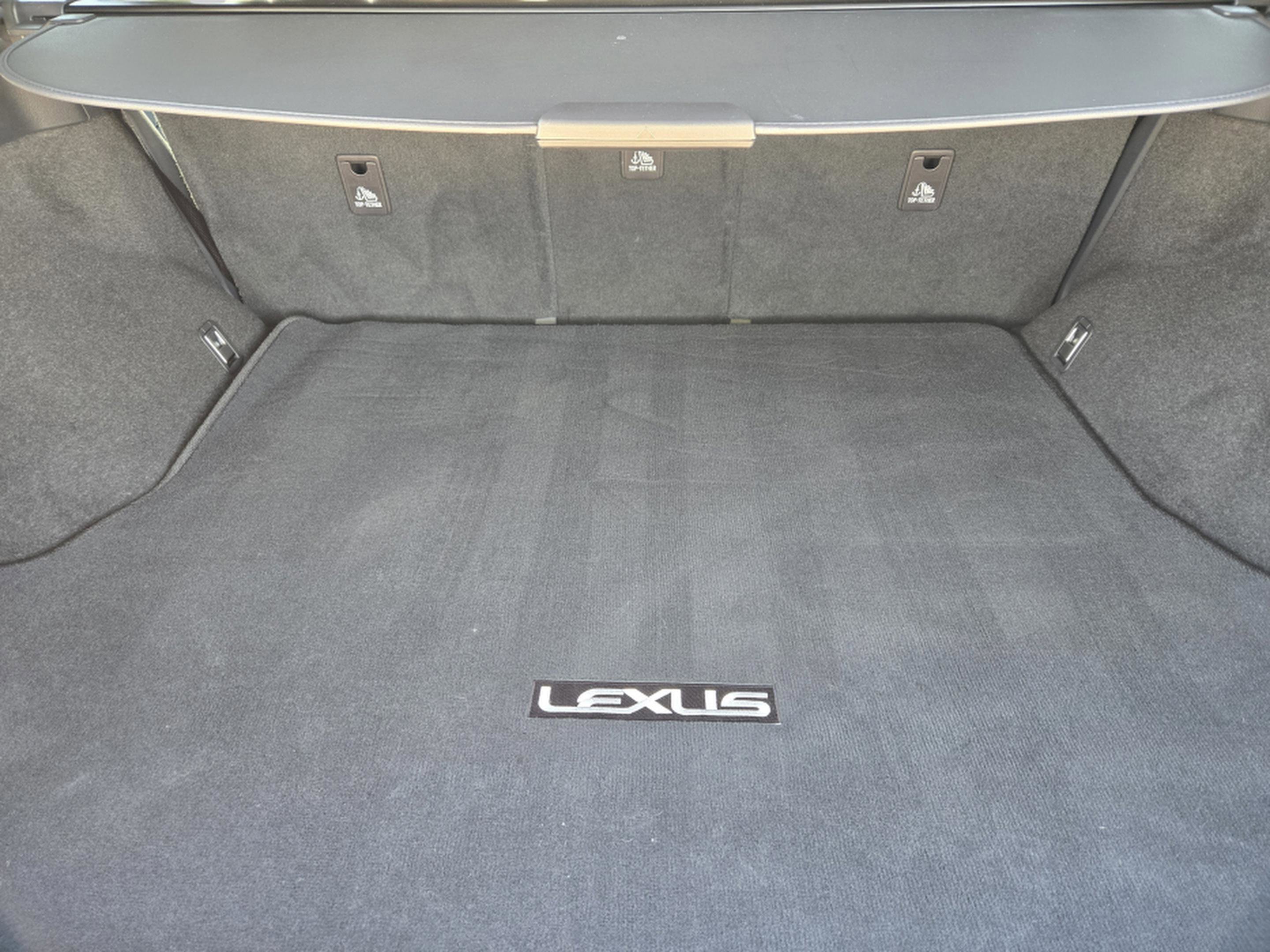 Used 2025 Lexus RX 350 Premium w/ Accessory Package (Z1) FWD image 30