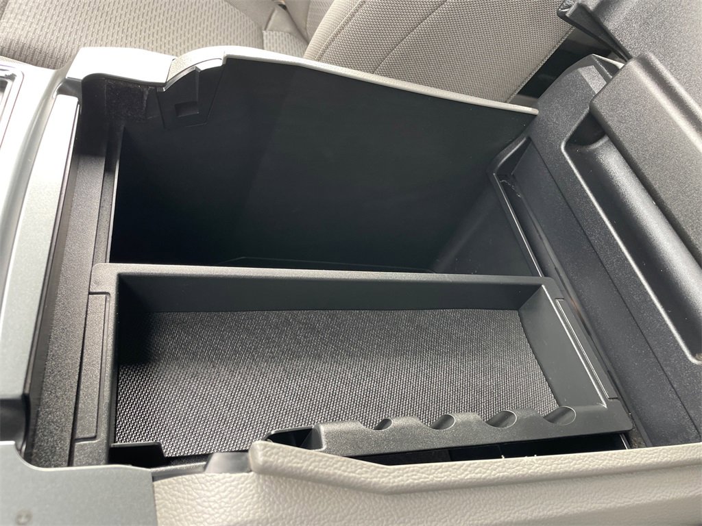 Used 2021 Ford F250 XLT w/ XLT Premium Package image 18