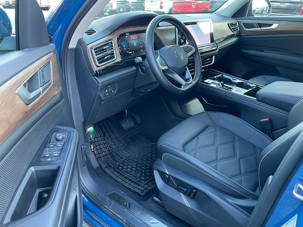 Used 2026 Volkswagen Atlas SE AWD/4WD image 5