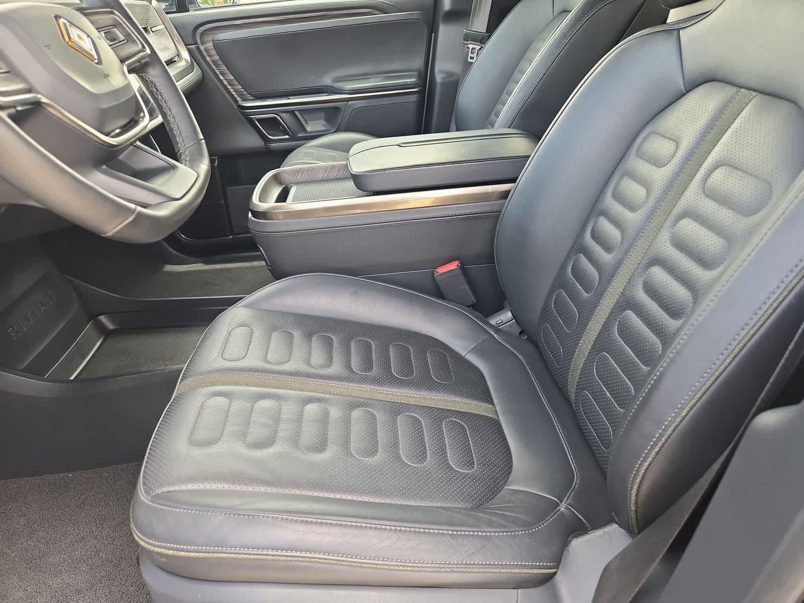 Used 2022 Rivian R1T Adventure AWD/4WD image 14