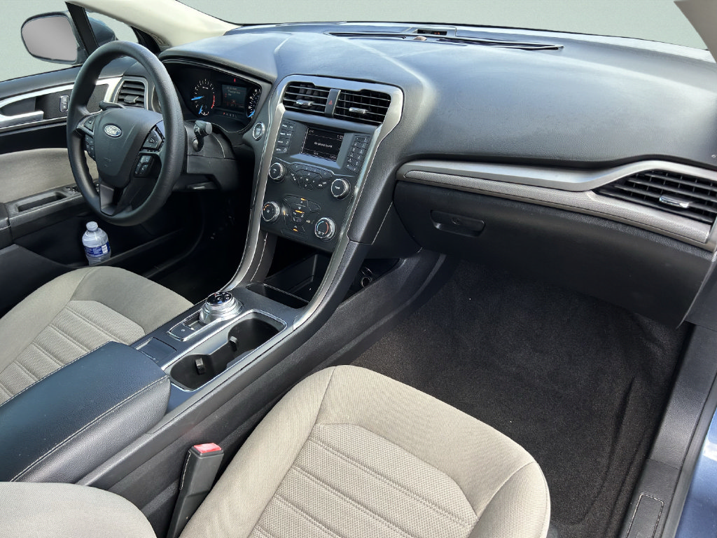 Used 2019 Ford Fusion S FWD image 16
