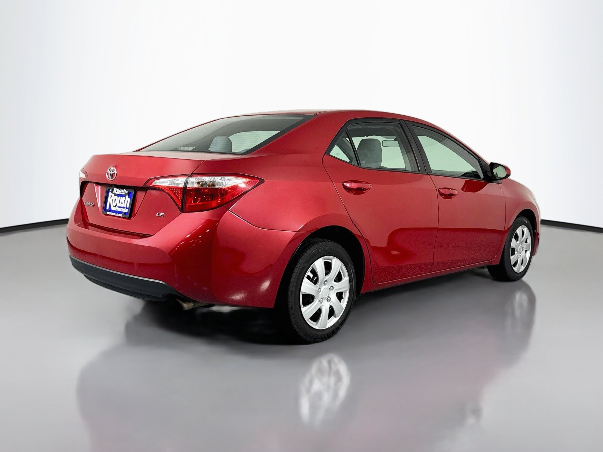 Used 2016 Toyota Corolla LE FWD image 5