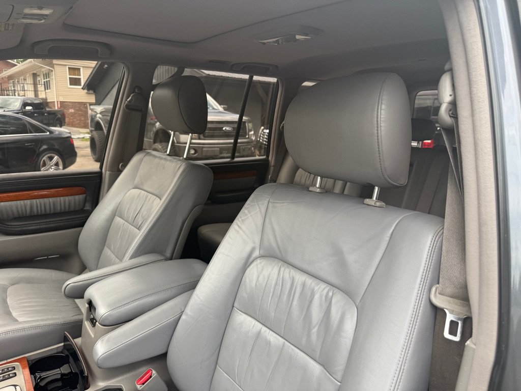 Used 2003 Lexus LX 470 4WD image 51