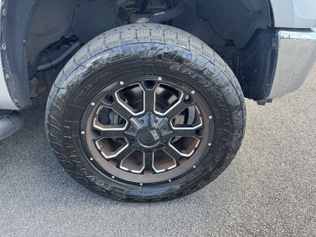 Used 2018 Toyota Tundra SR5 AWD/4WD image 26