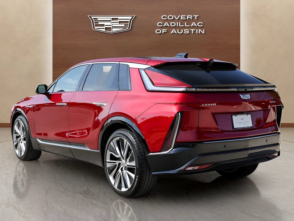 Certified 2025 Cadillac Lyriq Luxury w/ LPO, Floor Liner Package AWD/4WD image 3
