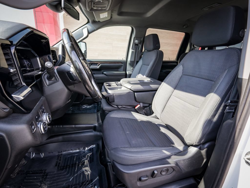 Used 2024 GMC Sierra 3500 SLE w/ SLE Convenience Package AWD/4WD image 13