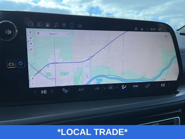 Used 2025 Chevrolet Traverse LT image 15