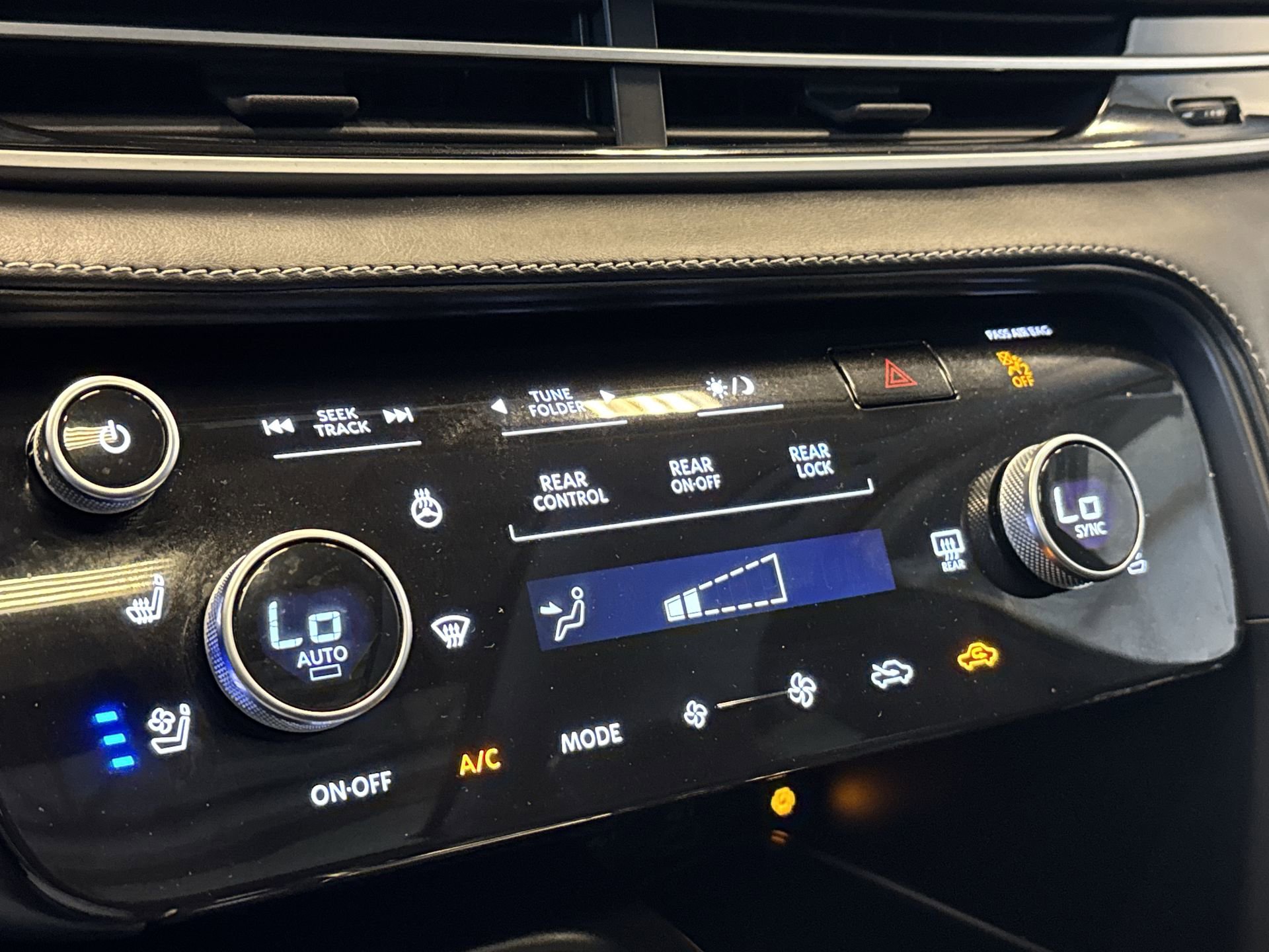 Certified 2023 INFINITI QX60 Luxe image 19