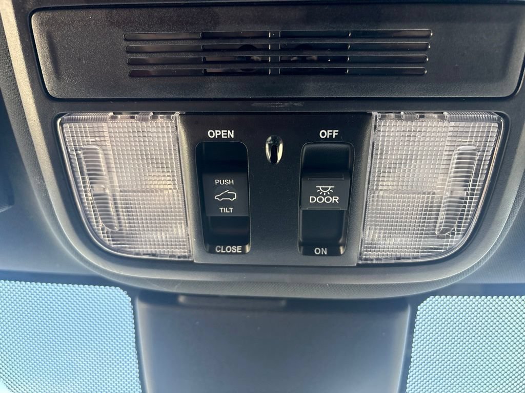 Certified 2025 Honda Odyssey Sport-L image 25