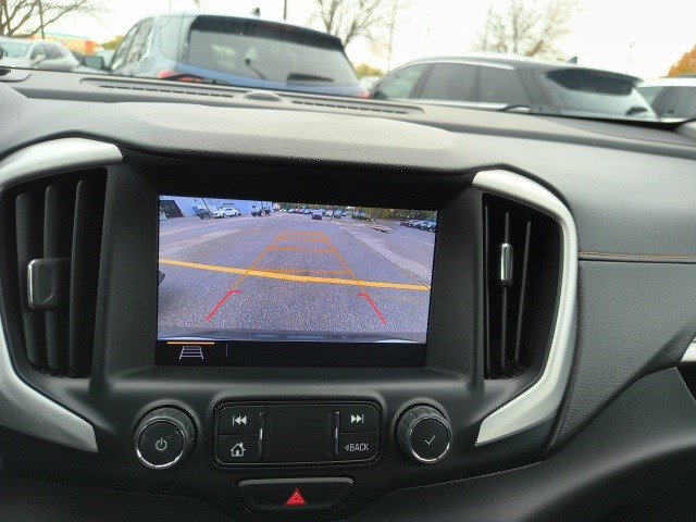 Used 2020 GMC Terrain SLT w/ Preferred Package image 22