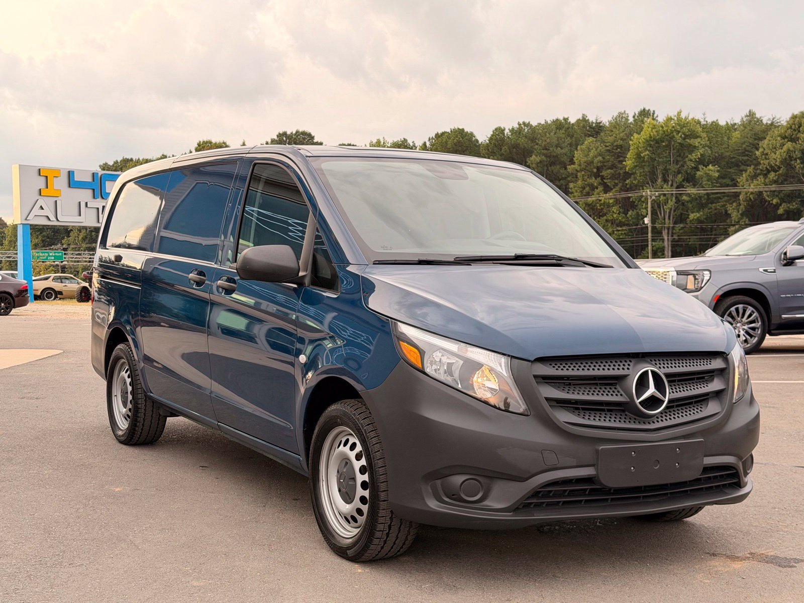 Used 2019 Mercedes-Benz Metris image 6
