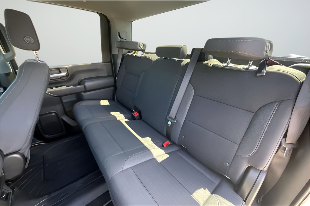 Used 2025 Chevrolet Silverado 2500 Custom w/ Custom Value Package AWD/4WD image 18