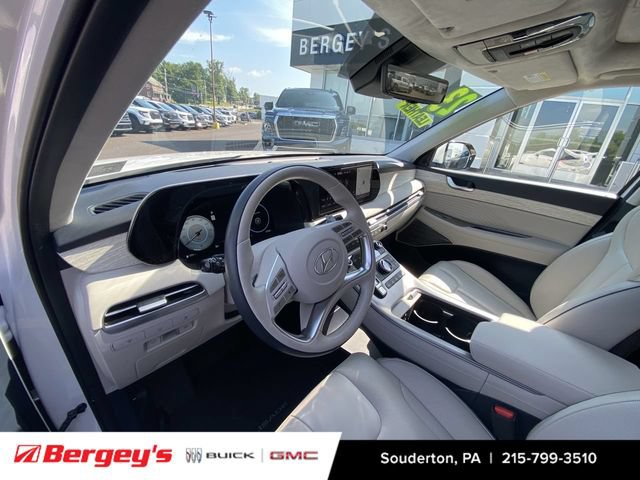 Used 2023 Hyundai Palisade Calligraphy AWD/4WD image 12
