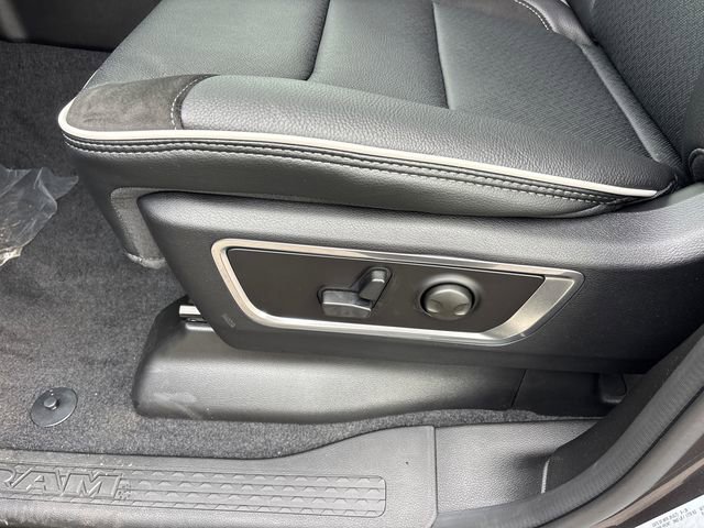 New 2026 RAM 1500 Laramie w/ Night Edition AWD/4WD image 8