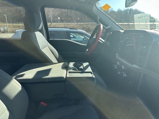 Used 2024 Ford F150 XLT w/ FX4 Off-Road Package image 27