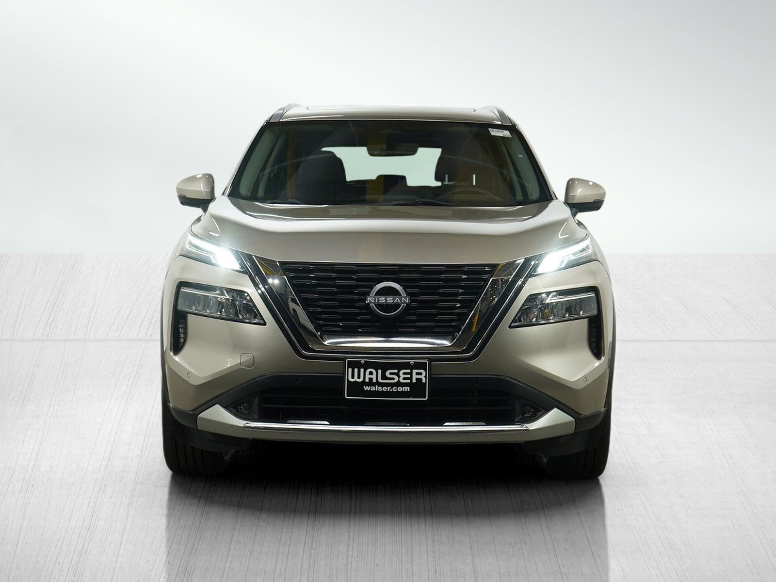 Used 2022 Nissan Rogue Platinum w/ Head-Up Display Package image 8