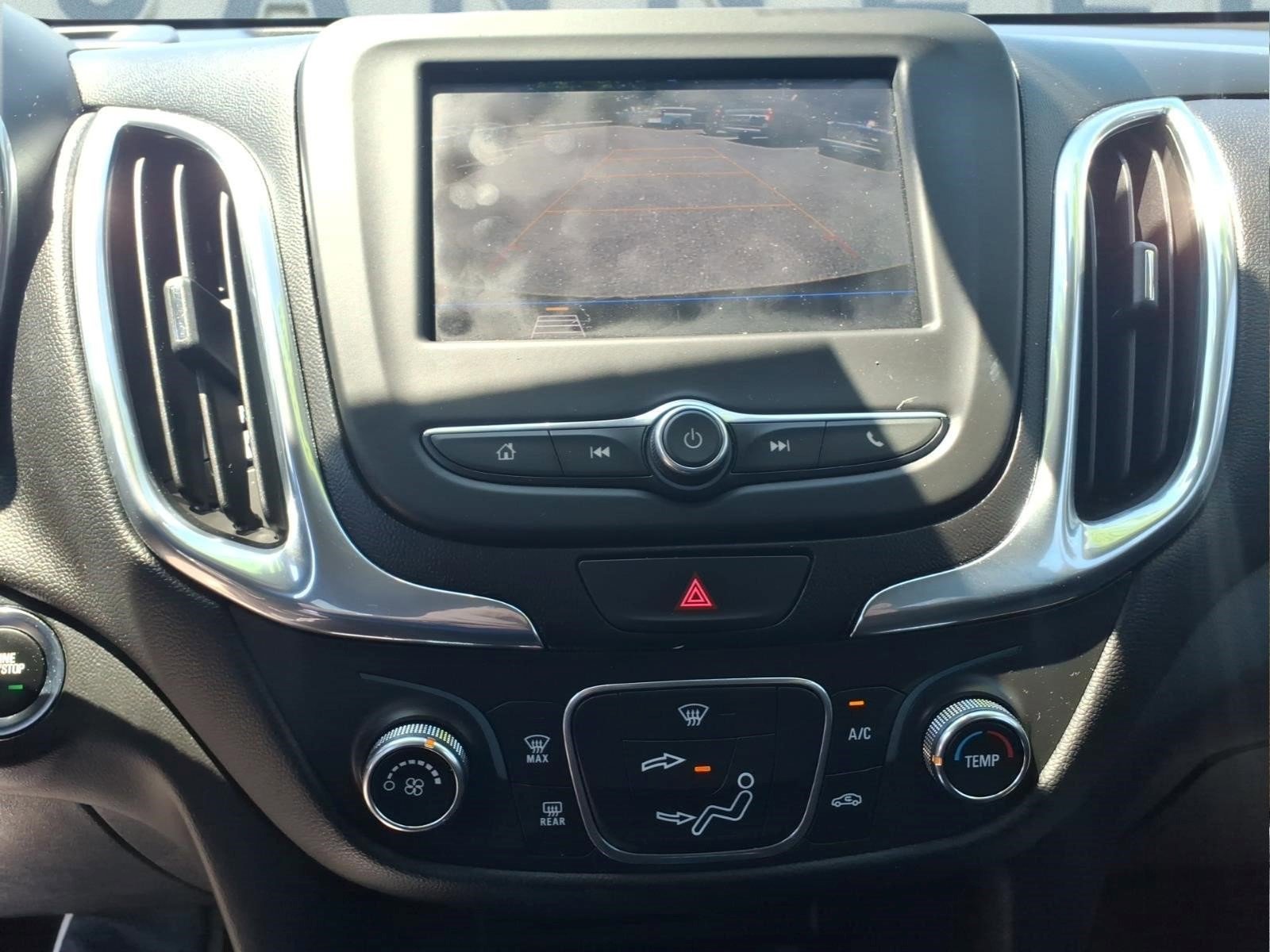 Used 2020 Chevrolet Equinox LT w/ LPO, Floor Liner Package AWD/4WD image 17