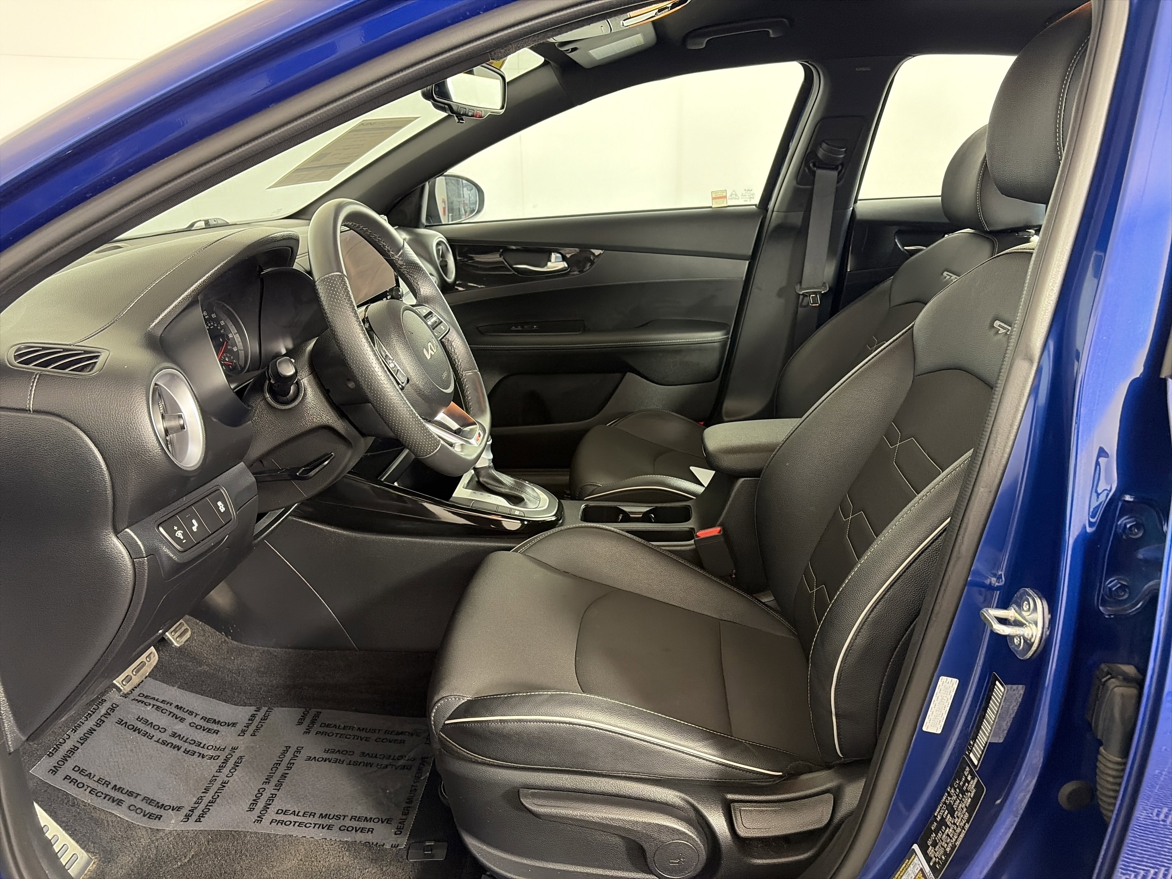 Certified 2024 Kia Forte GT-Line image 6